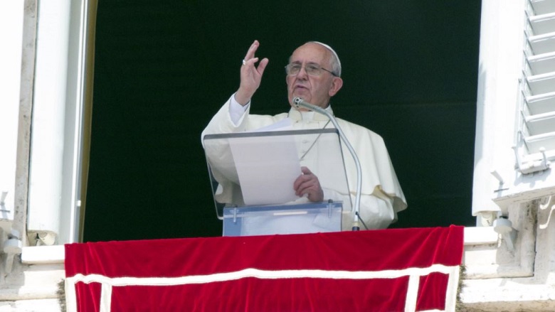 Papa Francisco: Não sejam cristãos de fachada, mas de substância