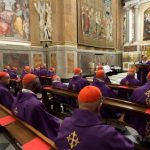 Papa celebra com cardeais o Jubileu de Prata de sua ordenação episcopal