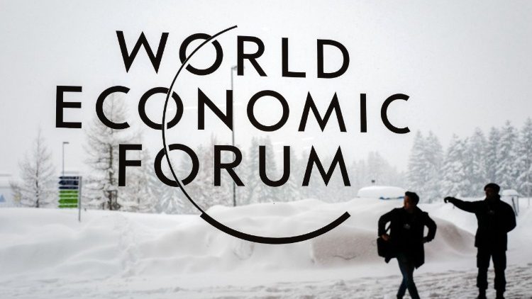 Papa ao Fórum de Davos: o homem no centro para uma economia inclusiva