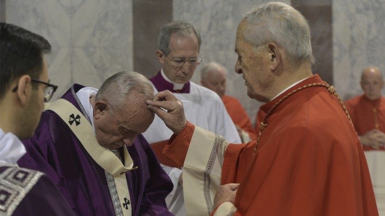 Quarta-feira de Cinzas: Papa propõe 3 ações para “aquecer o coração crente”