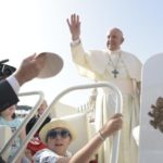 Papa: “abandonar o egocentrismo e não temer a diversidade”