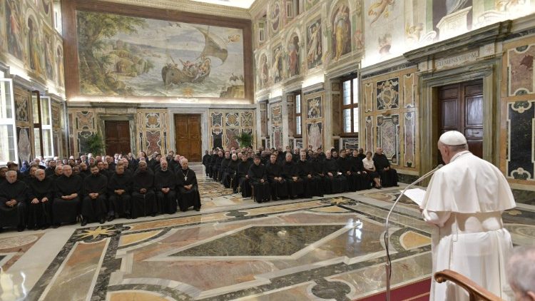 Papa Francisco encontra Capitulares Agostinianos