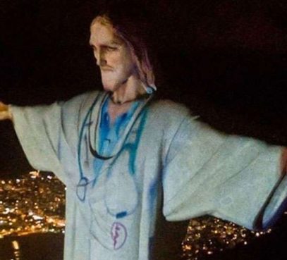 Aos pés do Cristo Redentor "vestido de médico", o Brasil é novamente consagrado ao Sagrado Coração