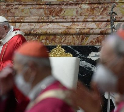 O Papa: recordamos, com gratidão, o testemunho dos cardeais e bispos falecidos