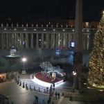 Vaticano: Árvore de Natal de 2020 tem enfeites feitos à mão por pessoas em situação de rua